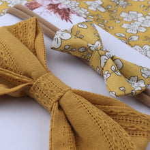 Load image into Gallery viewer, Baby Bowknot Hairband Double-sided Lace Saliva Towel&Bib