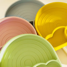 Load image into Gallery viewer, Baby Cloud shape Suction Plate with lid