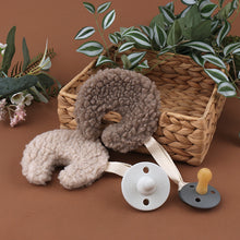 Load image into Gallery viewer, Natural Fabric Baby Moon Pacifier Chain